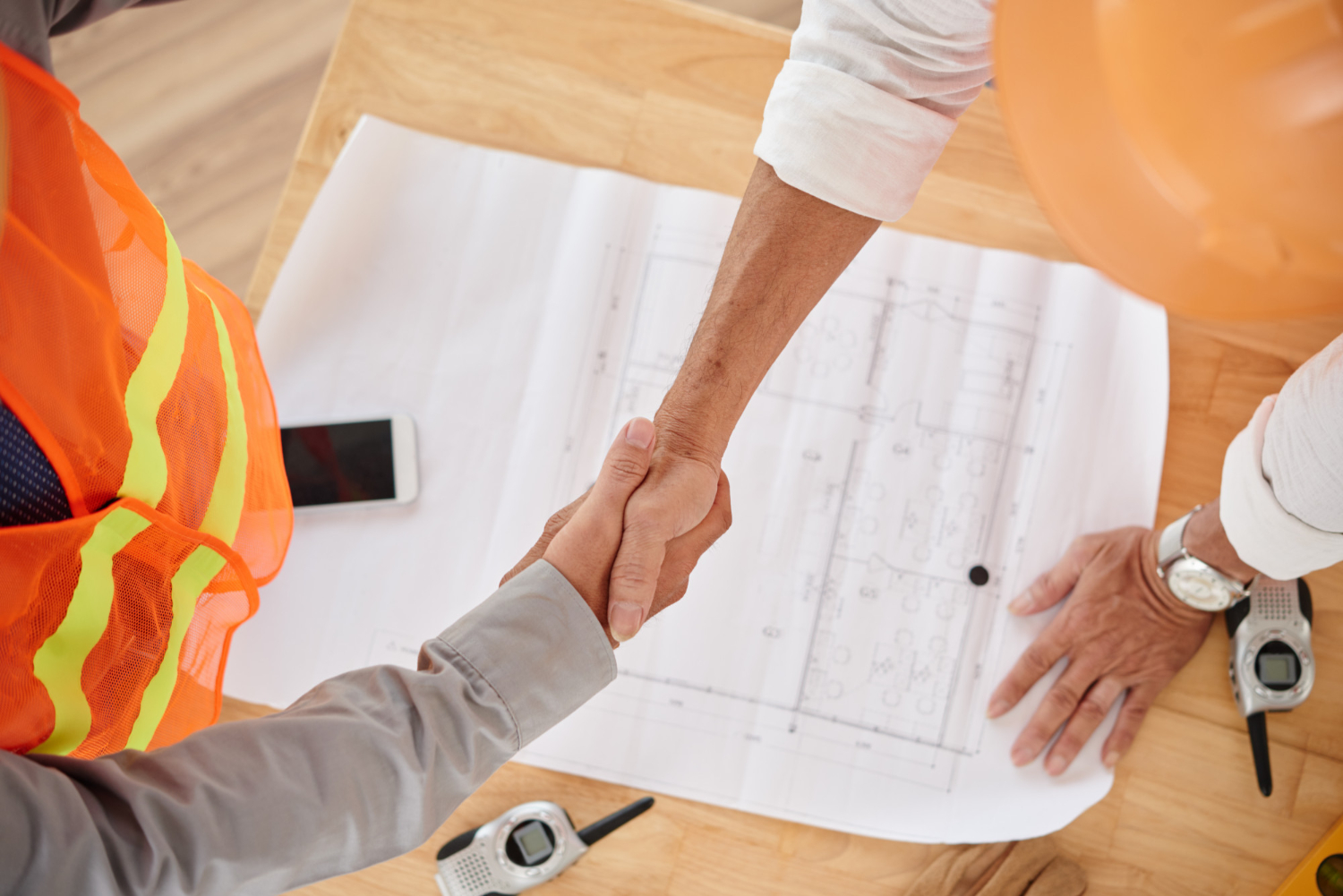 Contracting & Projects